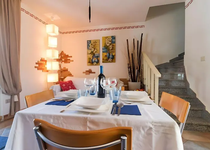 Marisol Agrustos * Budoni