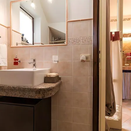 Marisol Agrustos Budoni