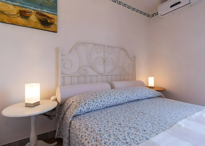 Marisol Agrustos Holiday home