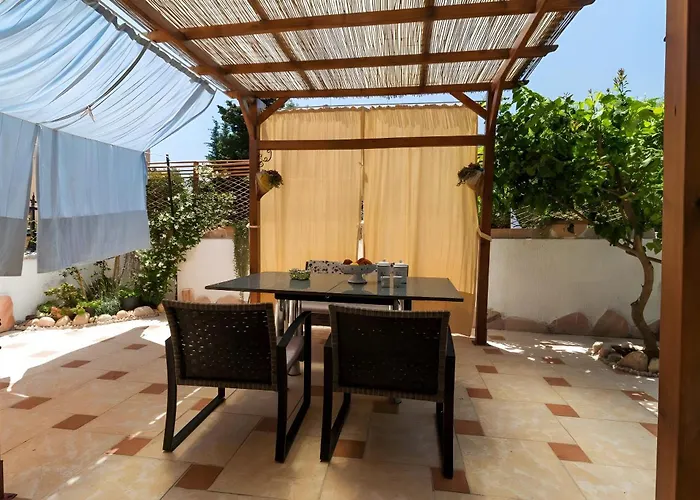 Holiday home Marisol Agrustos